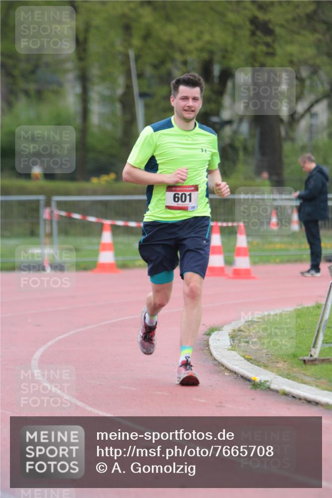 13.04.2025 - Hammer Lauf A. Gomolzig http://msf.ph/oto/7665708 13.04.2025 12:24:09 Ziel 601 meine-sportfotos.de