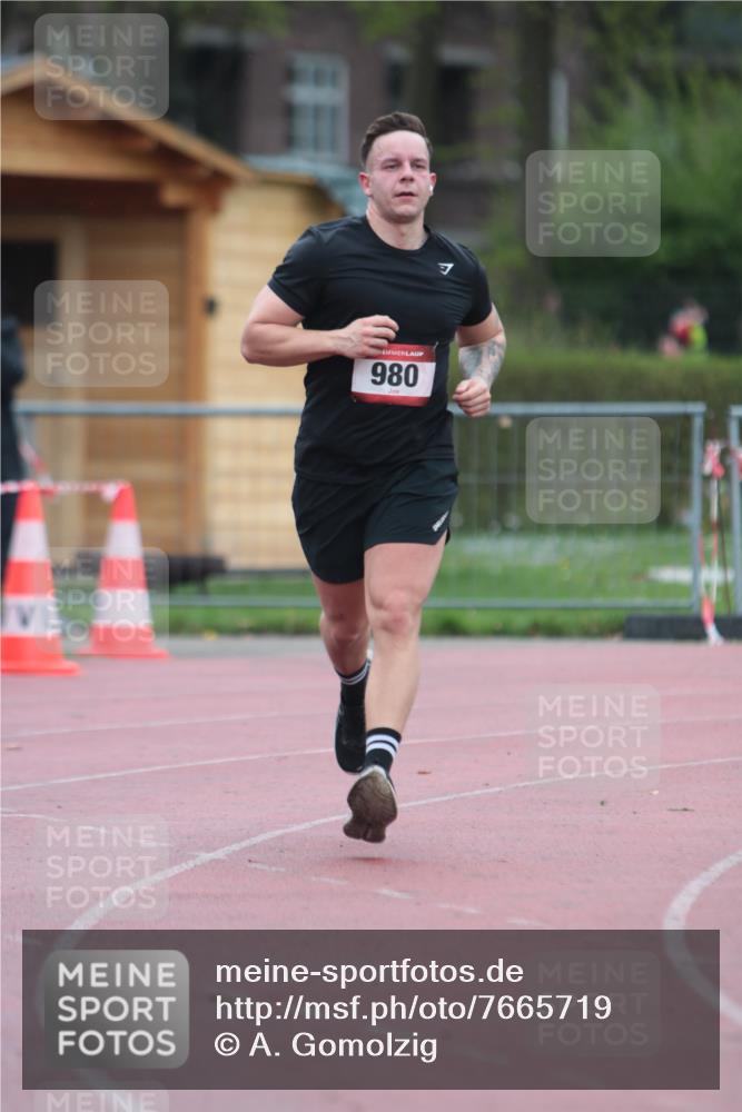 13.04.2025 - Hammer Lauf A. Gomolzig http://msf.ph/oto/7665719 13.04.2025 12:24:39 Ziel 980 meine-sportfotos.de