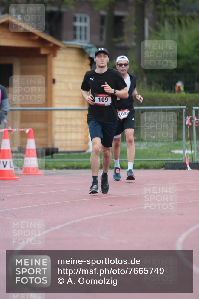13.04.2025 - Hammer Lauf A. Gomolzig http://msf.ph/oto/7665749 13.04.2025 12:25:08 Ziel 109, 670, 1049 meine-sportfotos.de