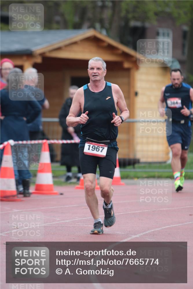 13.04.2025 - Hammer Lauf A. Gomolzig http://msf.ph/oto/7665774 13.04.2025 12:25:58 Ziel 384 meine-sportfotos.de