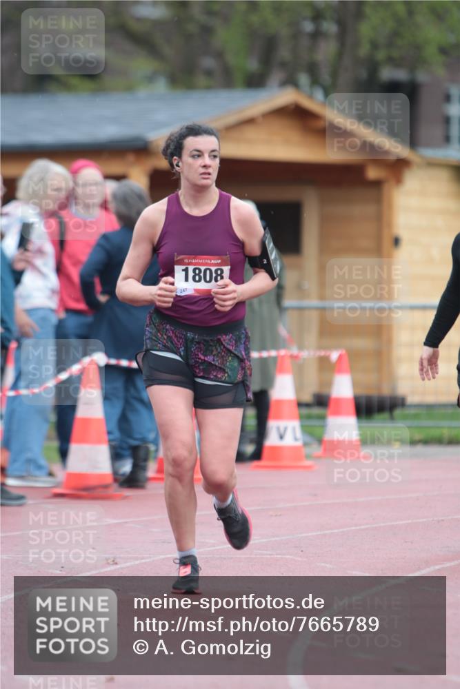 13.04.2025 - Hammer Lauf A. Gomolzig http://msf.ph/oto/7665789 13.04.2025 12:26:20 Ziel 340, 475, 1808 meine-sportfotos.de