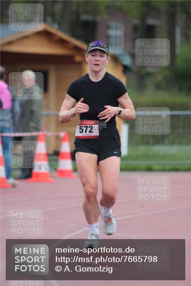 13.04.2025 - Hammer Lauf A. Gomolzig http://msf.ph/oto/7665798 13.04.2025 12:26:55 Ziel 492, 572, 615 meine-sportfotos.de