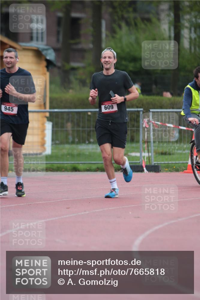 13.04.2025 - Hammer Lauf A. Gomolzig http://msf.ph/oto/7665818 13.04.2025 12:27:28 Ziel 218, 609, 945 meine-sportfotos.de