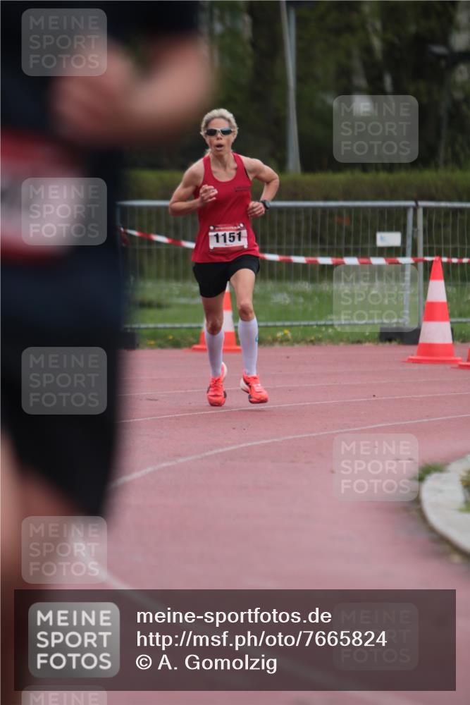 13.04.2025 - Hammer Lauf A. Gomolzig http://msf.ph/oto/7665824 13.04.2025 12:27:36 Ziel 609, 945, 1151, 1772 meine-sportfotos.de