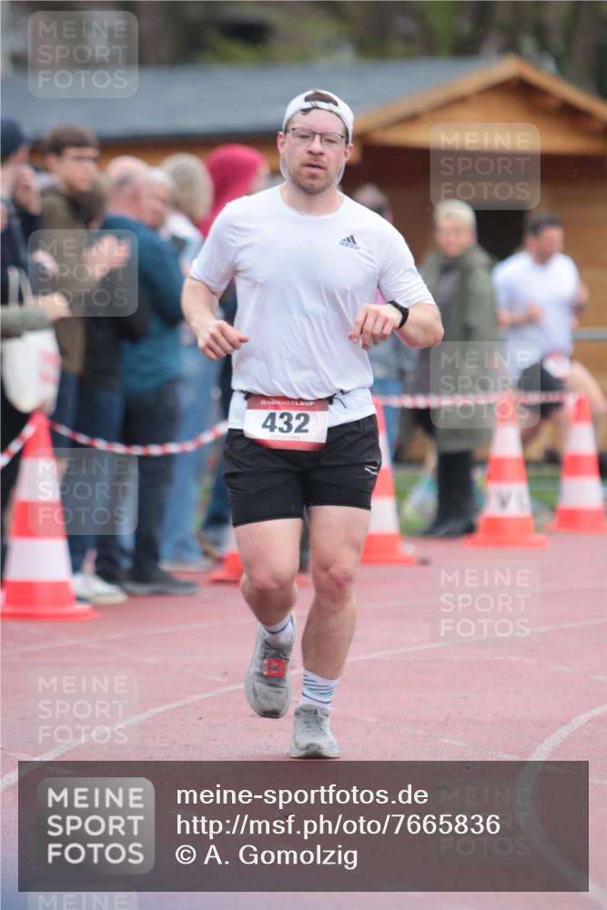 13.04.2025 - Hammer Lauf A. Gomolzig http://msf.ph/oto/7665836 13.04.2025 12:27:45 Ziel 432, 1948 meine-sportfotos.de