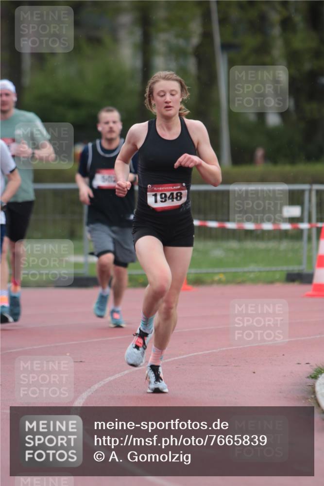 13.04.2025 - Hammer Lauf A. Gomolzig http://msf.ph/oto/7665839 13.04.2025 12:27:50 Ziel 232, 322, 474, 502, 548, 1776, 1896, 1948 meine-sportfotos.de