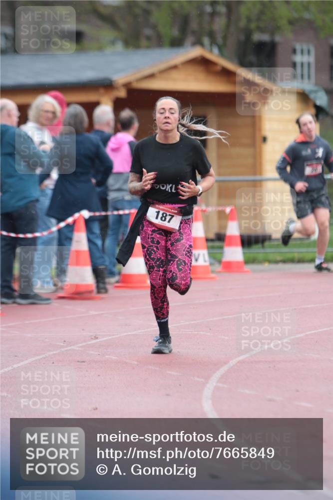 13.04.2025 - Hammer Lauf A. Gomolzig http://msf.ph/oto/7665849 13.04.2025 12:28:11 Ziel 20, 187 meine-sportfotos.de