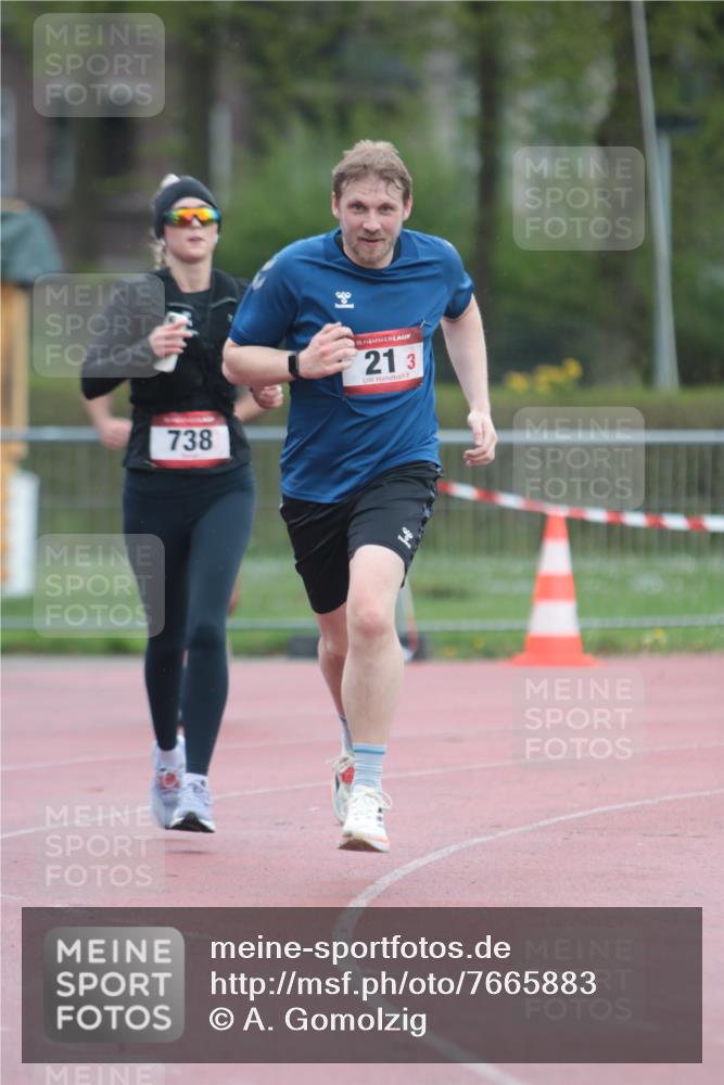 13.04.2025 - Hammer Lauf A. Gomolzig http://msf.ph/oto/7665883 13.04.2025 12:29:07 Ziel 21, 738, 1810 meine-sportfotos.de