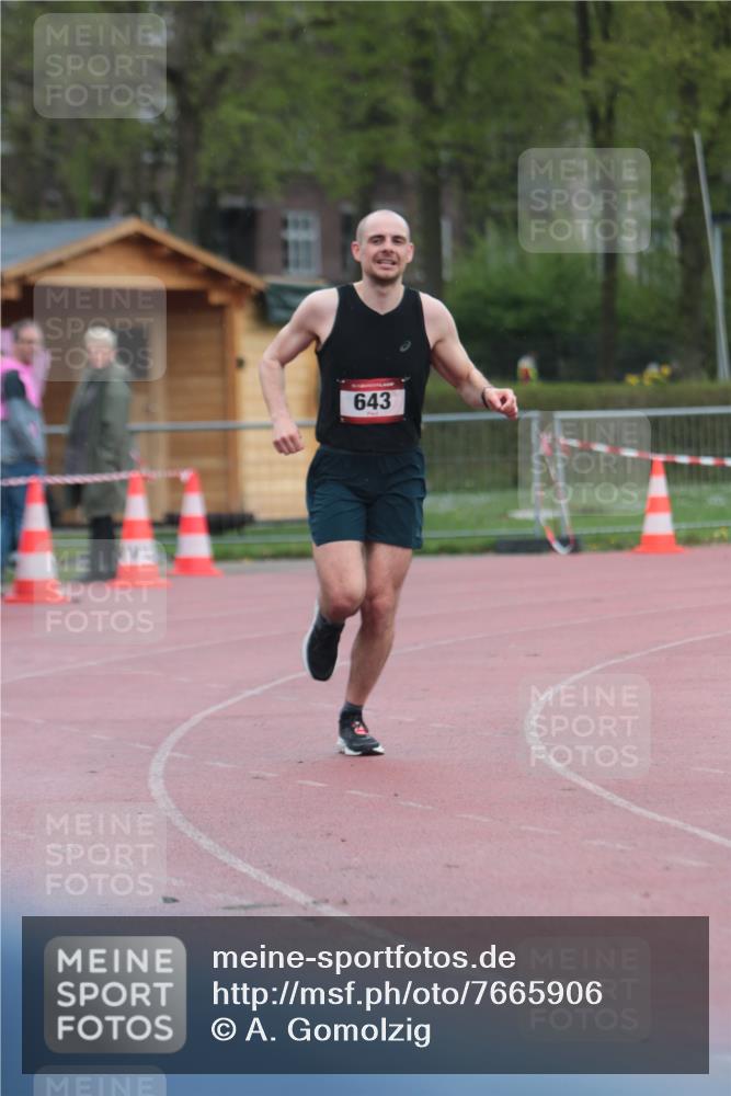 13.04.2025 - Hammer Lauf A. Gomolzig http://msf.ph/oto/7665906 13.04.2025 12:29:38 Ziel 643 meine-sportfotos.de