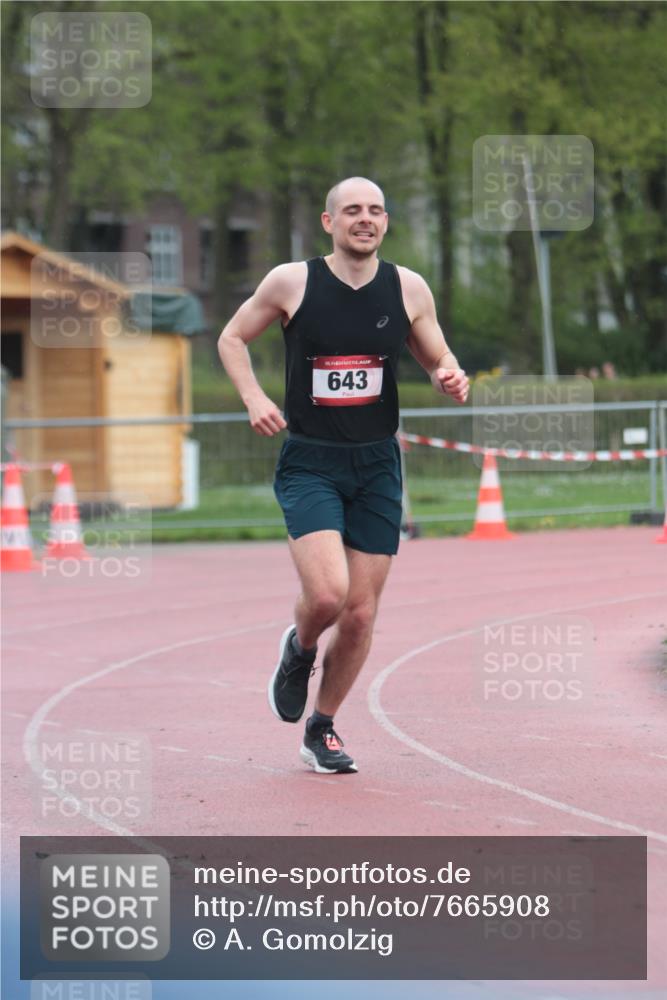 13.04.2025 - Hammer Lauf A. Gomolzig http://msf.ph/oto/7665908 13.04.2025 12:29:38 Ziel 643 meine-sportfotos.de