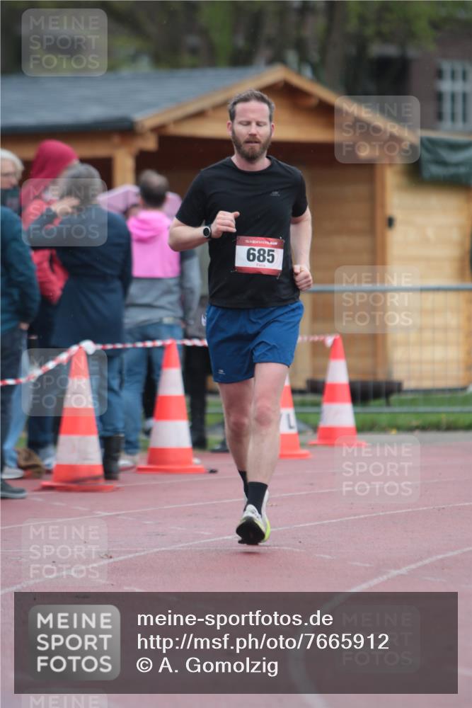 13.04.2025 - Hammer Lauf A. Gomolzig http://msf.ph/oto/7665912 13.04.2025 12:29:52 Ziel 685 meine-sportfotos.de