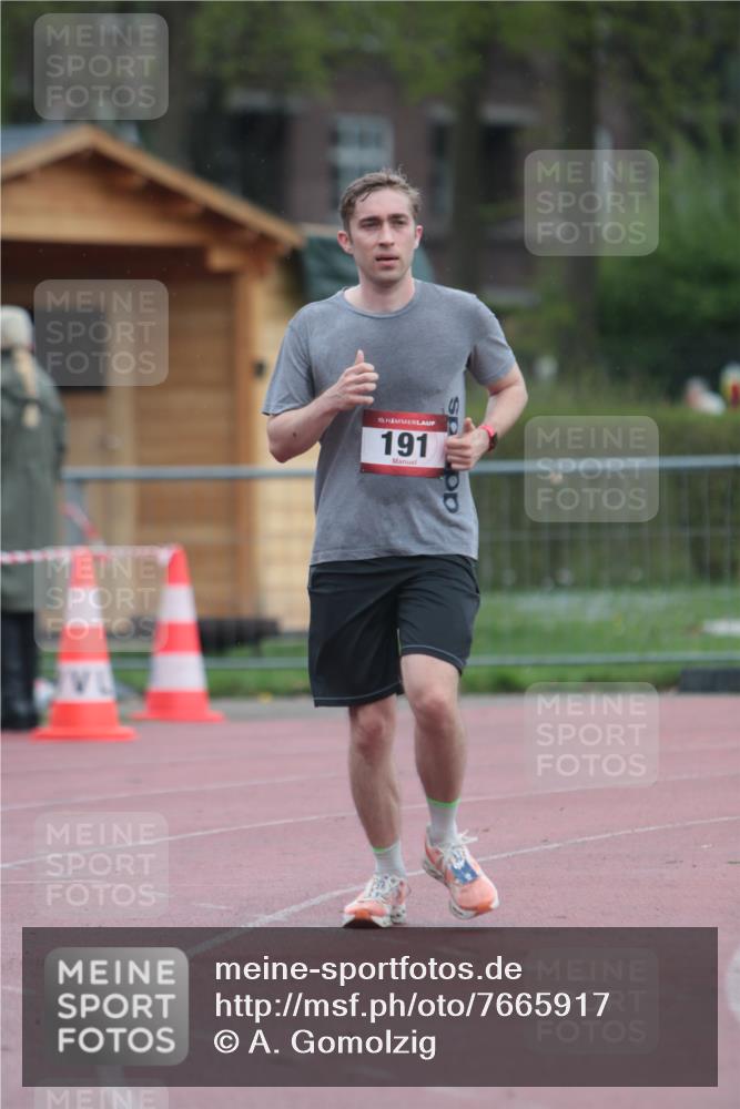 13.04.2025 - Hammer Lauf A. Gomolzig http://msf.ph/oto/7665917 13.04.2025 12:30:04 Ziel 15, 191 meine-sportfotos.de