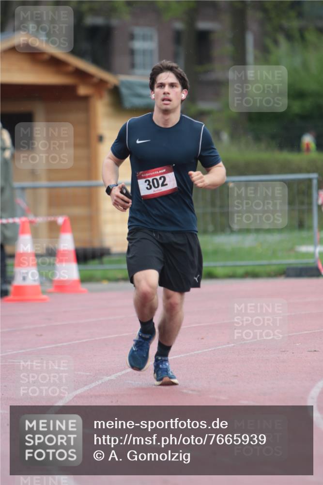 13.04.2025 - Hammer Lauf A. Gomolzig http://msf.ph/oto/7665939 13.04.2025 12:30:21 Ziel 302 meine-sportfotos.de