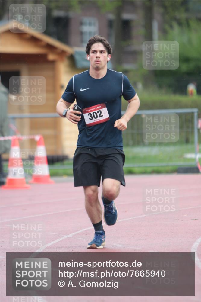 13.04.2025 - Hammer Lauf A. Gomolzig http://msf.ph/oto/7665940 13.04.2025 12:30:21 Ziel 302 meine-sportfotos.de