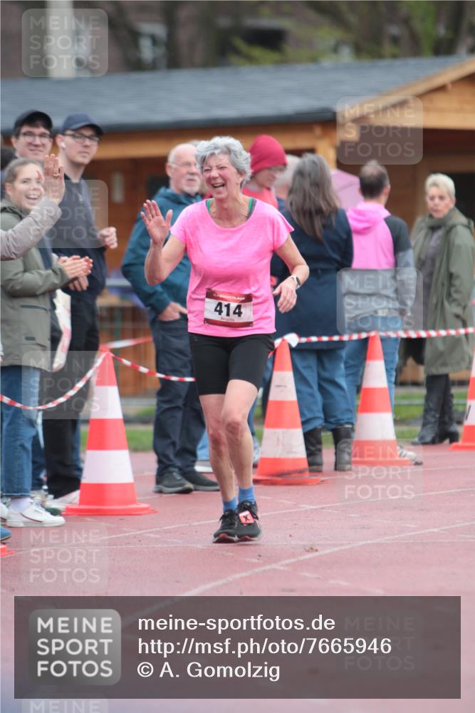 13.04.2025 - Hammer Lauf A. Gomolzig http://msf.ph/oto/7665946 13.04.2025 12:30:40 Ziel 9, 414 meine-sportfotos.de