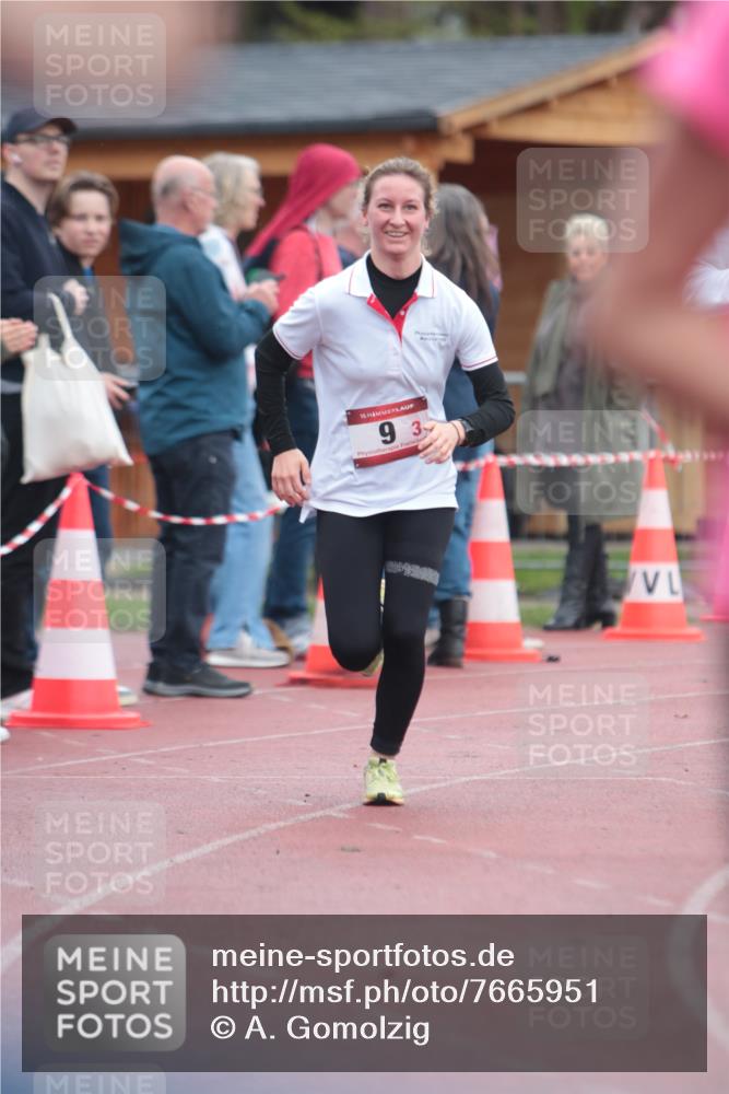 13.04.2025 - Hammer Lauf A. Gomolzig http://msf.ph/oto/7665951 13.04.2025 12:30:46 Ziel 9, 414, 917 meine-sportfotos.de