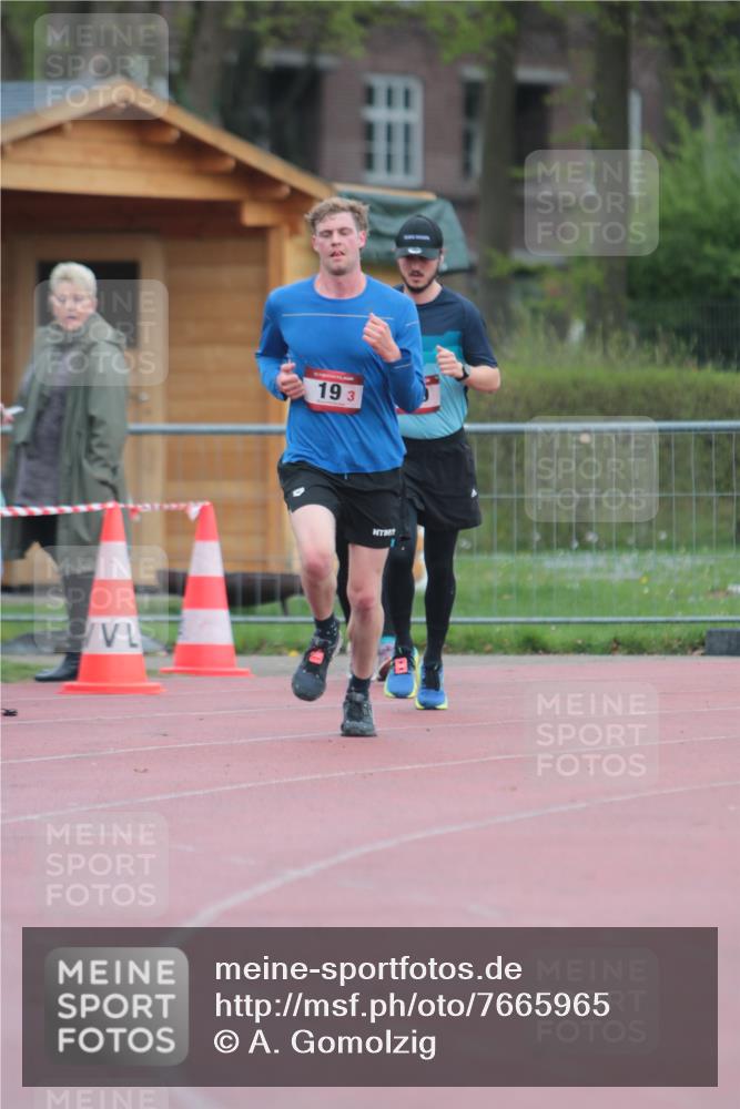 13.04.2025 - Hammer Lauf A. Gomolzig http://msf.ph/oto/7665965 13.04.2025 12:31:09 Ziel 19, 599 meine-sportfotos.de