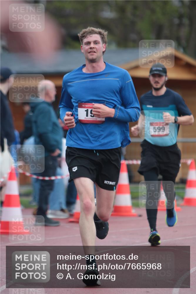 13.04.2025 - Hammer Lauf A. Gomolzig http://msf.ph/oto/7665968 13.04.2025 12:31:12 Ziel 19, 599 meine-sportfotos.de