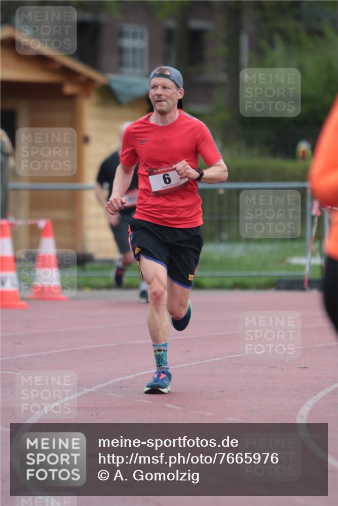 13.04.2025 - Hammer Lauf A. Gomolzig http://msf.ph/oto/7665976 13.04.2025 12:31:23 Ziel 6, 229, 1965 meine-sportfotos.de