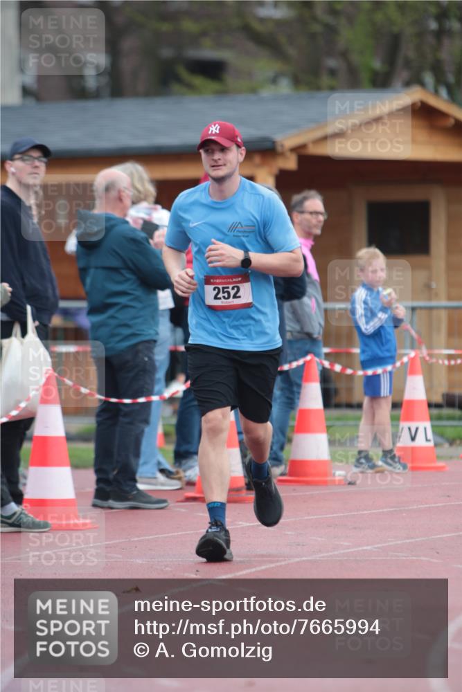 13.04.2025 - Hammer Lauf A. Gomolzig http://msf.ph/oto/7665994 13.04.2025 12:32:00 Ziel 252 meine-sportfotos.de