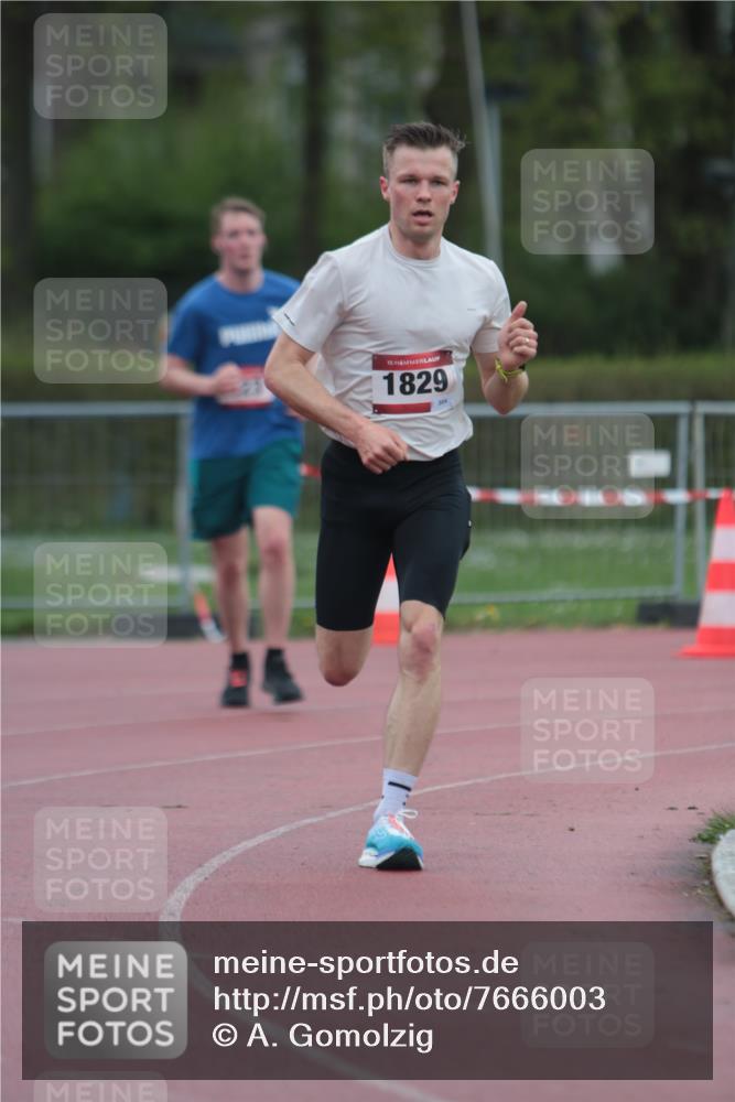 13.04.2025 - Hammer Lauf A. Gomolzig http://msf.ph/oto/7666003 13.04.2025 12:32:19 Ziel 923, 1829 meine-sportfotos.de