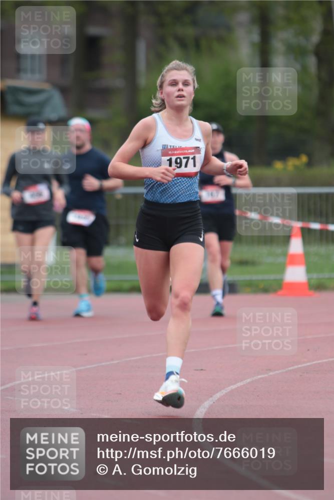 13.04.2025 - Hammer Lauf A. Gomolzig http://msf.ph/oto/7666019 13.04.2025 12:33:02 Ziel 167, 456, 1945, 1971 meine-sportfotos.de