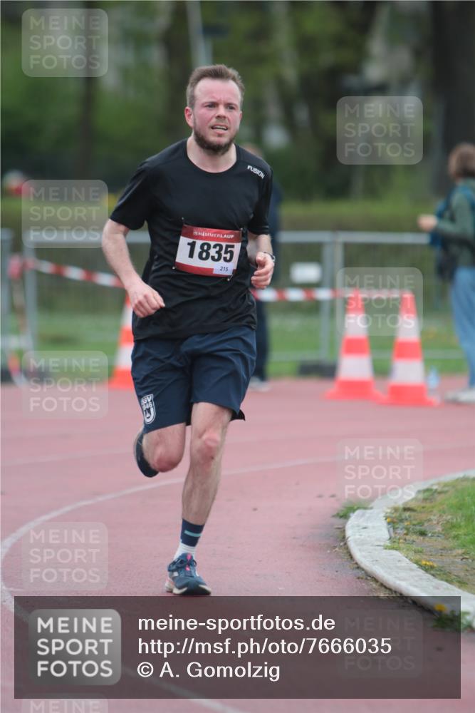 13.04.2025 - Hammer Lauf A. Gomolzig http://msf.ph/oto/7666035 13.04.2025 12:33:31 Ziel 1835 meine-sportfotos.de