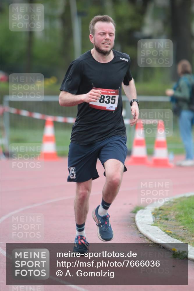 13.04.2025 - Hammer Lauf A. Gomolzig http://msf.ph/oto/7666036 13.04.2025 12:33:32 Ziel 1835 meine-sportfotos.de