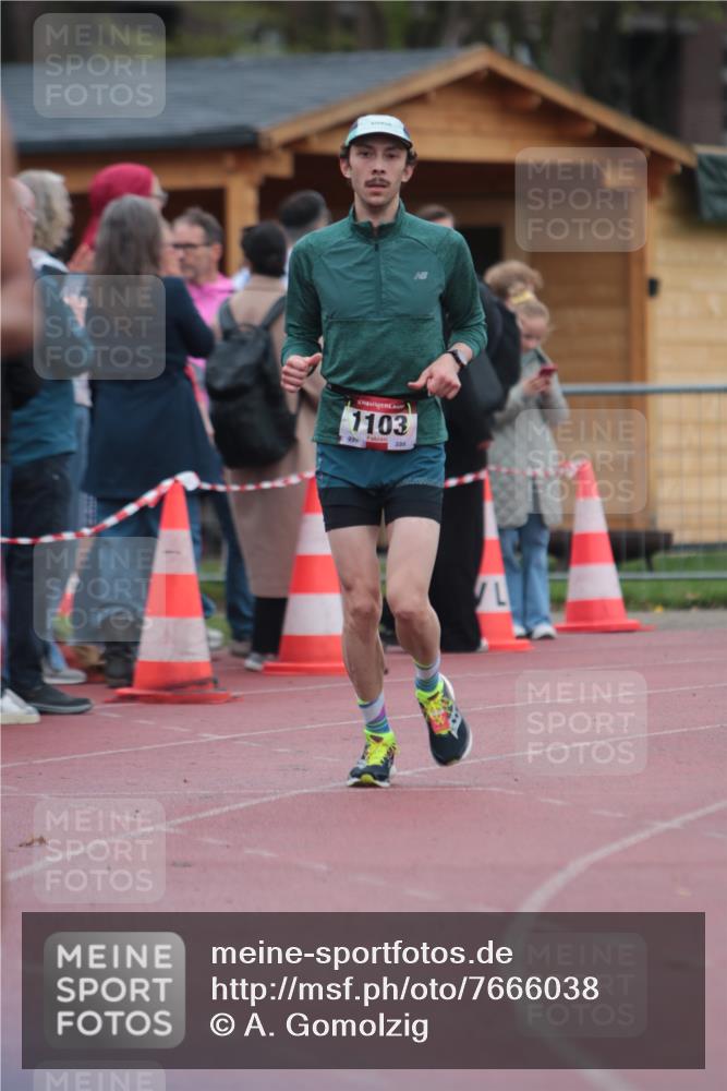 13.04.2025 - Hammer Lauf A. Gomolzig http://msf.ph/oto/7666038 13.04.2025 12:33:39 Ziel 770, 1103, 1926 meine-sportfotos.de