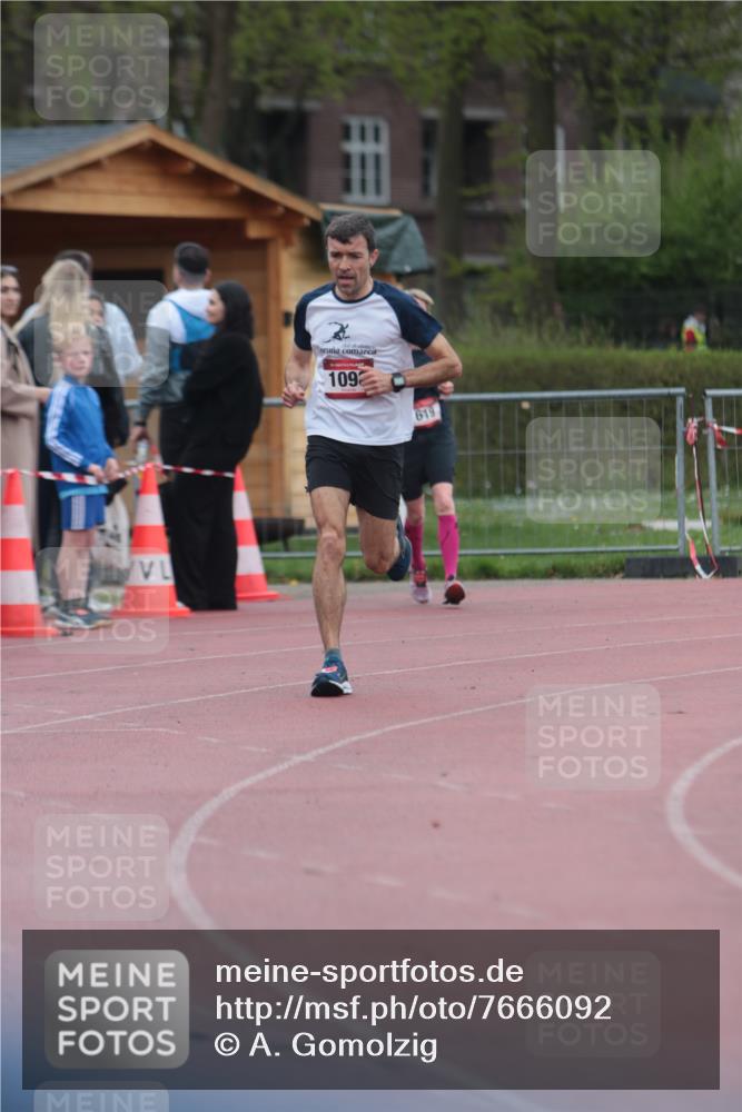 13.04.2025 - Hammer Lauf A. Gomolzig http://msf.ph/oto/7666092 13.04.2025 12:35:14 Ziel 927, 1098 meine-sportfotos.de