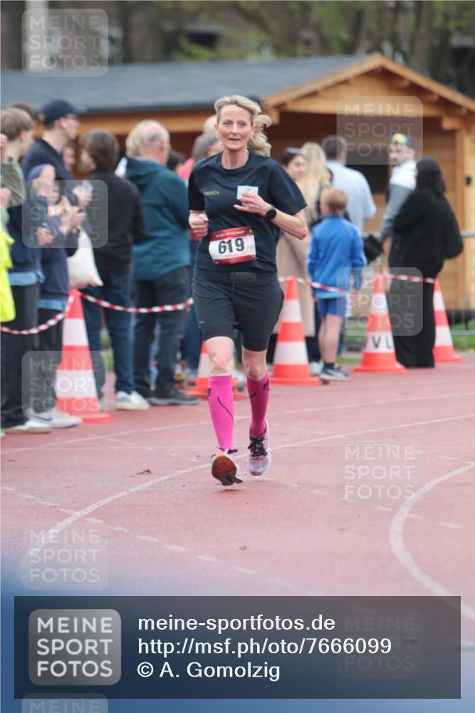 13.04.2025 - Hammer Lauf A. Gomolzig http://msf.ph/oto/7666099 13.04.2025 12:35:20 Ziel 927 meine-sportfotos.de