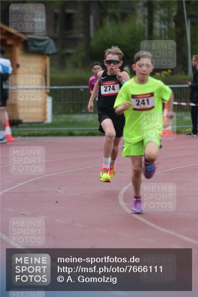 13.04.2025 - Hammer Lauf A. Gomolzig http://msf.ph/oto/7666111 13.04.2025 12:35:31 Ziel 127, 241, 274, 315, 1892 meine-sportfotos.de