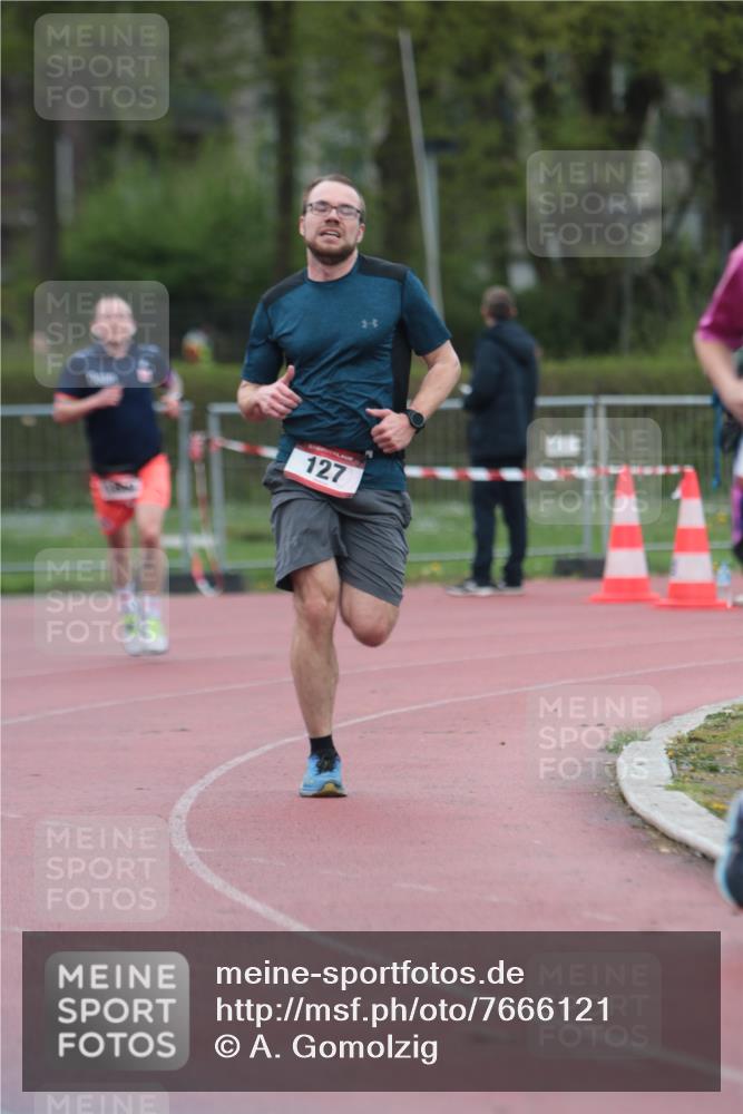 13.04.2025 - Hammer Lauf A. Gomolzig http://msf.ph/oto/7666121 13.04.2025 12:35:36 Ziel 127, 315, 1892 meine-sportfotos.de