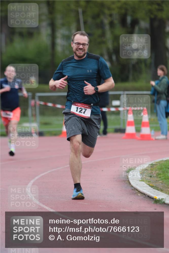 13.04.2025 - Hammer Lauf A. Gomolzig http://msf.ph/oto/7666123 13.04.2025 12:35:36 Ziel 127, 315, 1892 meine-sportfotos.de