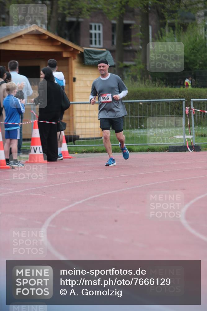 13.04.2025 - Hammer Lauf A. Gomolzig http://msf.ph/oto/7666129 13.04.2025 12:35:41 Ziel 566 meine-sportfotos.de