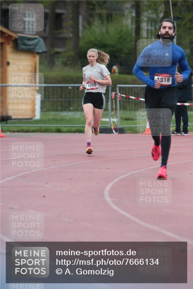 13.04.2025 - Hammer Lauf A. Gomolzig http://msf.ph/oto/7666134 13.04.2025 12:35:53 Ziel 4, 735, 884, 1055, 1818 meine-sportfotos.de