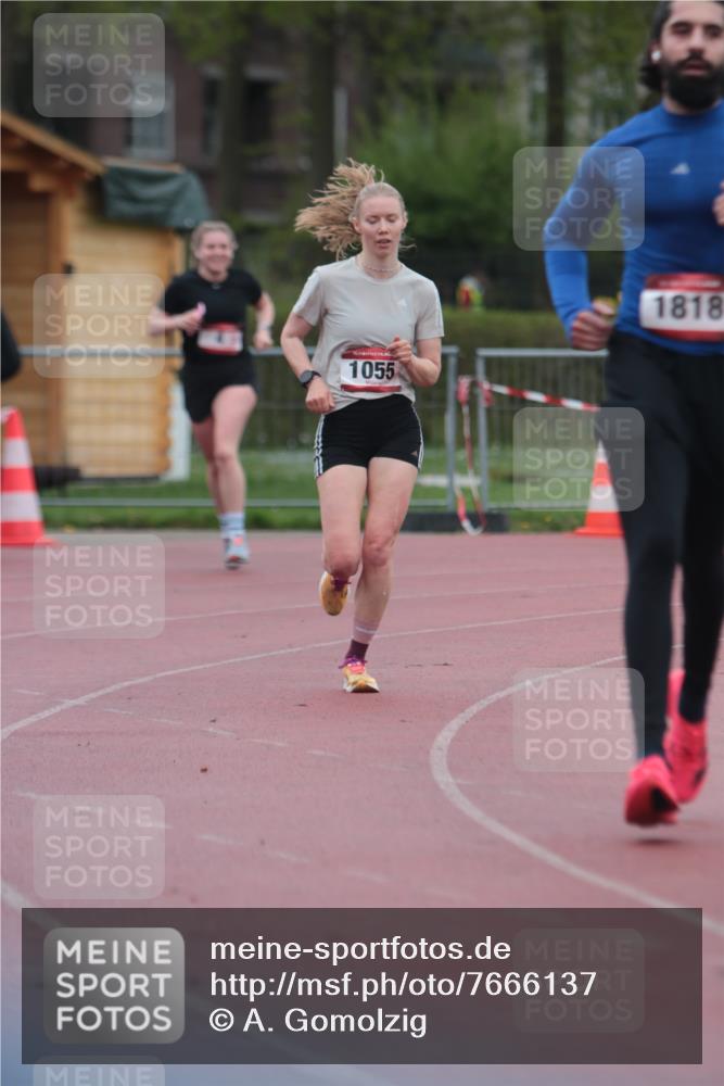 13.04.2025 - Hammer Lauf A. Gomolzig http://msf.ph/oto/7666137 13.04.2025 12:35:55 Ziel 4, 735, 884, 1055, 1818 meine-sportfotos.de