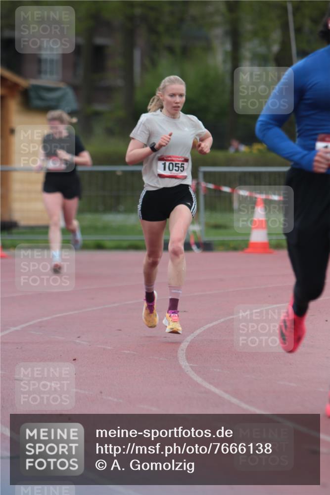 13.04.2025 - Hammer Lauf A. Gomolzig http://msf.ph/oto/7666138 13.04.2025 12:35:55 Ziel 4, 735, 884, 1055, 1818 meine-sportfotos.de