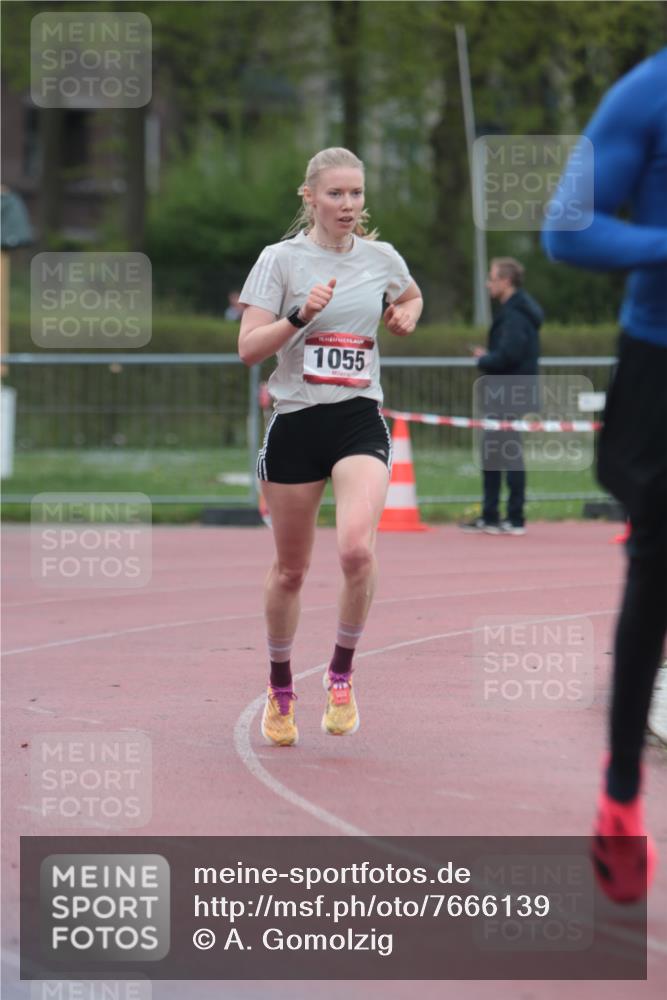 13.04.2025 - Hammer Lauf A. Gomolzig http://msf.ph/oto/7666139 13.04.2025 12:35:56 Ziel 4, 735, 884, 1055, 1818 meine-sportfotos.de