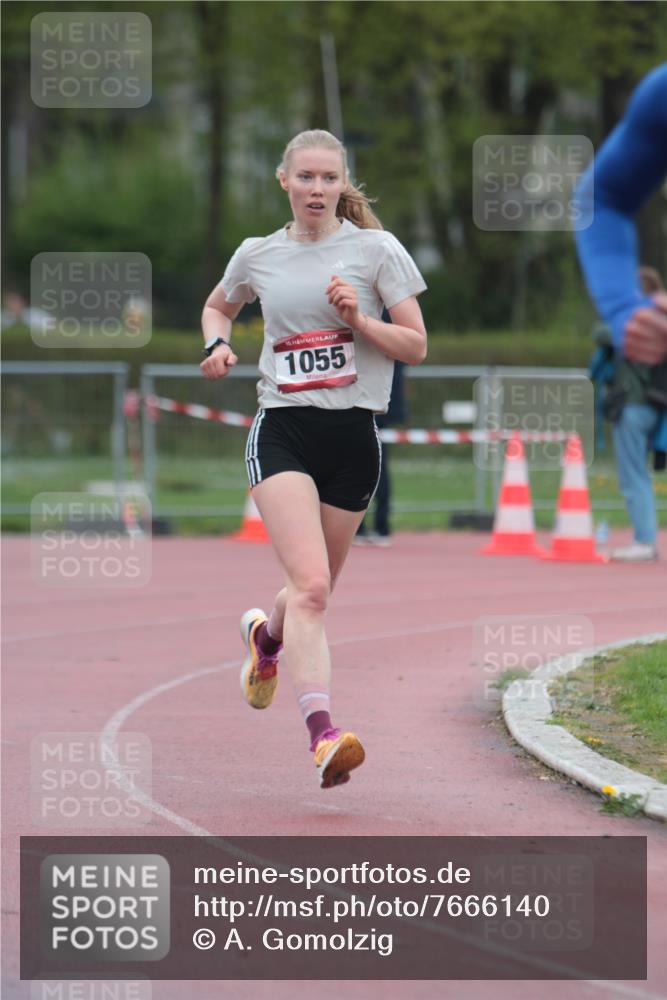 13.04.2025 - Hammer Lauf A. Gomolzig http://msf.ph/oto/7666140 13.04.2025 12:35:56 Ziel 4, 735, 884, 1055, 1818 meine-sportfotos.de