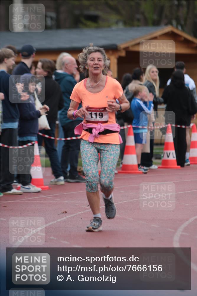13.04.2025 - Hammer Lauf A. Gomolzig http://msf.ph/oto/7666156 13.04.2025 12:36:11 Ziel 13, 119, 329 meine-sportfotos.de