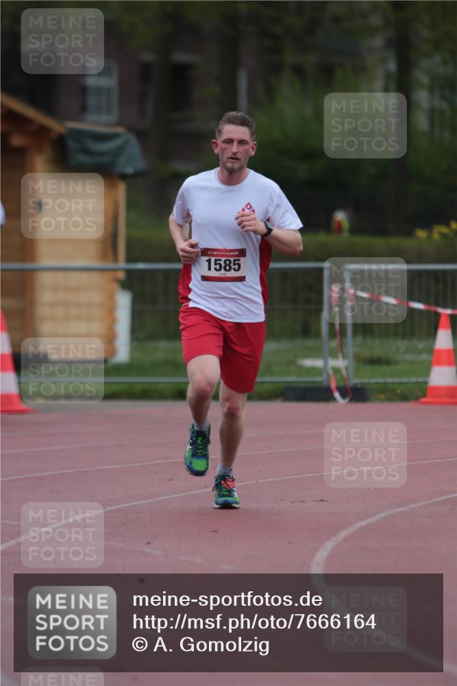 13.04.2025 - Hammer Lauf A. Gomolzig http://msf.ph/oto/7666164 13.04.2025 12:36:23 Ziel 1585 meine-sportfotos.de