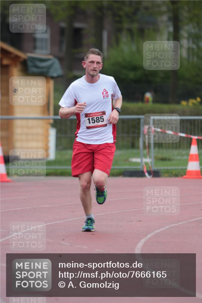 13.04.2025 - Hammer Lauf A. Gomolzig http://msf.ph/oto/7666165 13.04.2025 12:36:23 Ziel 1585 meine-sportfotos.de