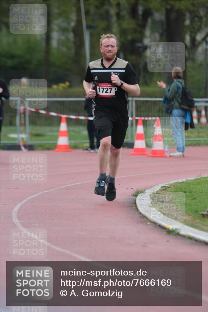 13.04.2025 - Hammer Lauf A. Gomolzig http://msf.ph/oto/7666169 13.04.2025 12:36:33 Ziel 1225, 1727 meine-sportfotos.de