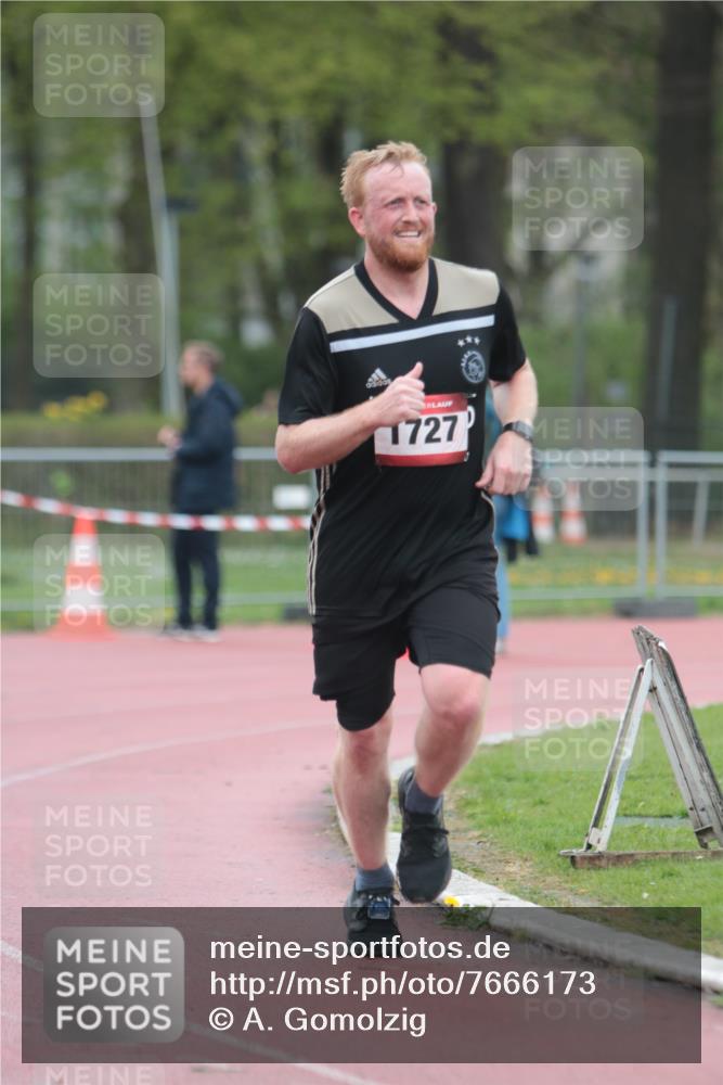 13.04.2025 - Hammer Lauf A. Gomolzig http://msf.ph/oto/7666173 13.04.2025 12:36:35 Ziel 1225, 1344, 1727 meine-sportfotos.de