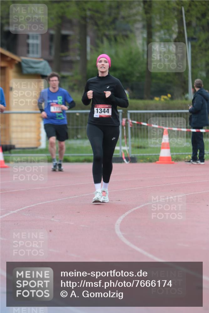 13.04.2025 - Hammer Lauf A. Gomolzig http://msf.ph/oto/7666174 13.04.2025 12:36:37 Ziel 1208, 1225, 1344 meine-sportfotos.de