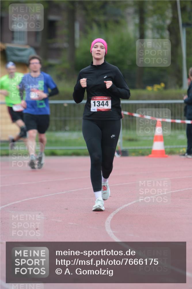 13.04.2025 - Hammer Lauf A. Gomolzig http://msf.ph/oto/7666175 13.04.2025 12:36:38 Ziel 1208, 1225, 1344 meine-sportfotos.de