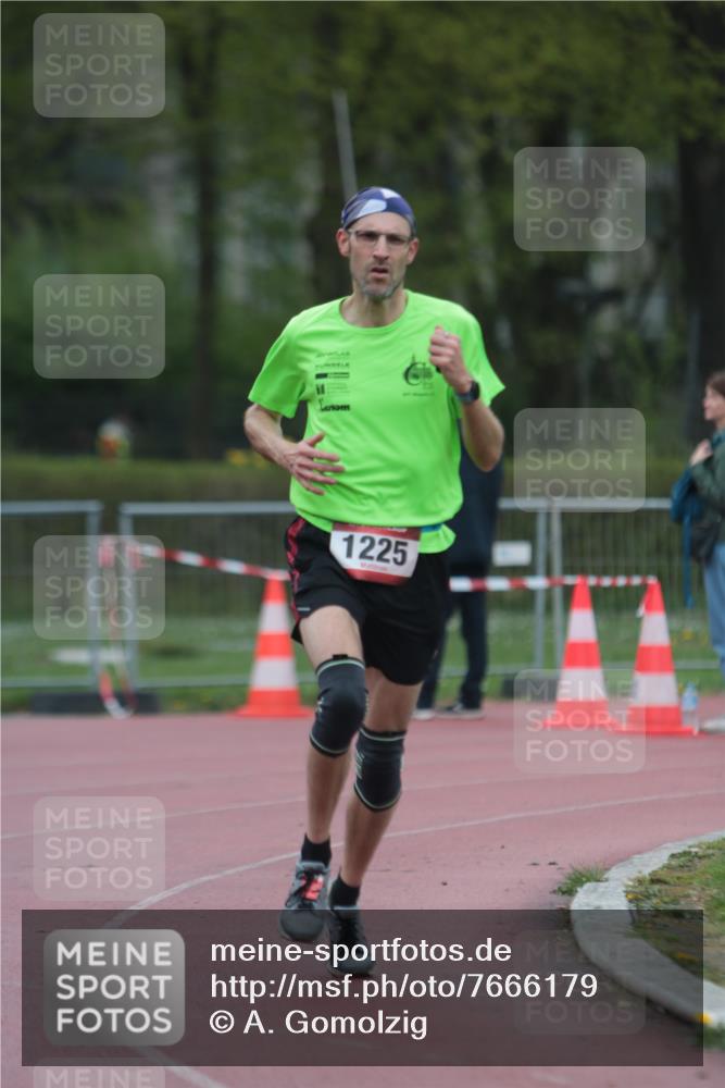 13.04.2025 - Hammer Lauf A. Gomolzig http://msf.ph/oto/7666179 13.04.2025 12:36:42 Ziel 177, 1044, 1090, 1208, 1225, 1344, 1983 meine-sportfotos.de