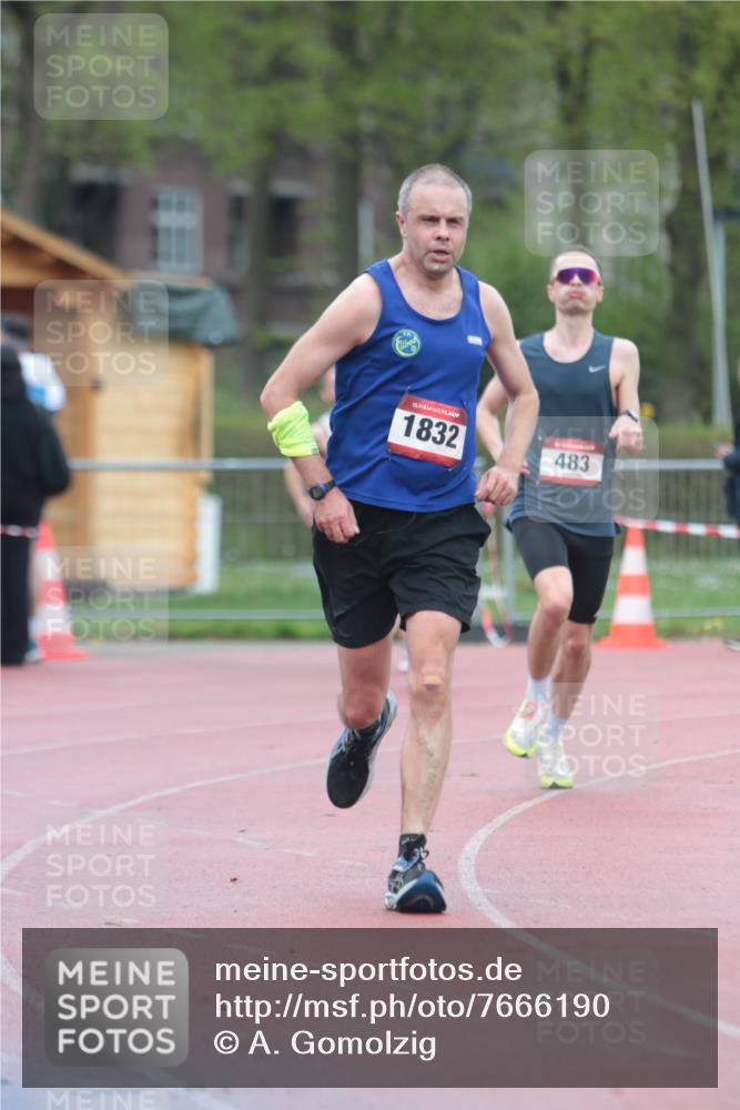 13.04.2025 - Hammer Lauf A. Gomolzig http://msf.ph/oto/7666190 13.04.2025 12:37:00 Ziel 18, 335, 483, 1364, 1368, 1832 meine-sportfotos.de