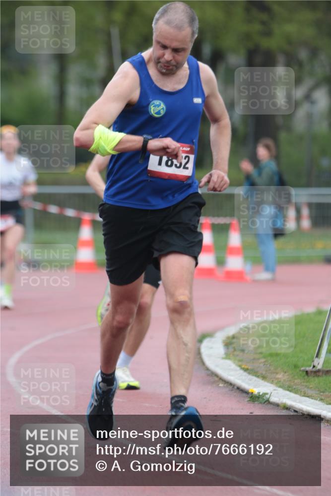 13.04.2025 - Hammer Lauf A. Gomolzig http://msf.ph/oto/7666192 13.04.2025 12:37:01 Ziel 18, 335, 483, 1364, 1368, 1832 meine-sportfotos.de